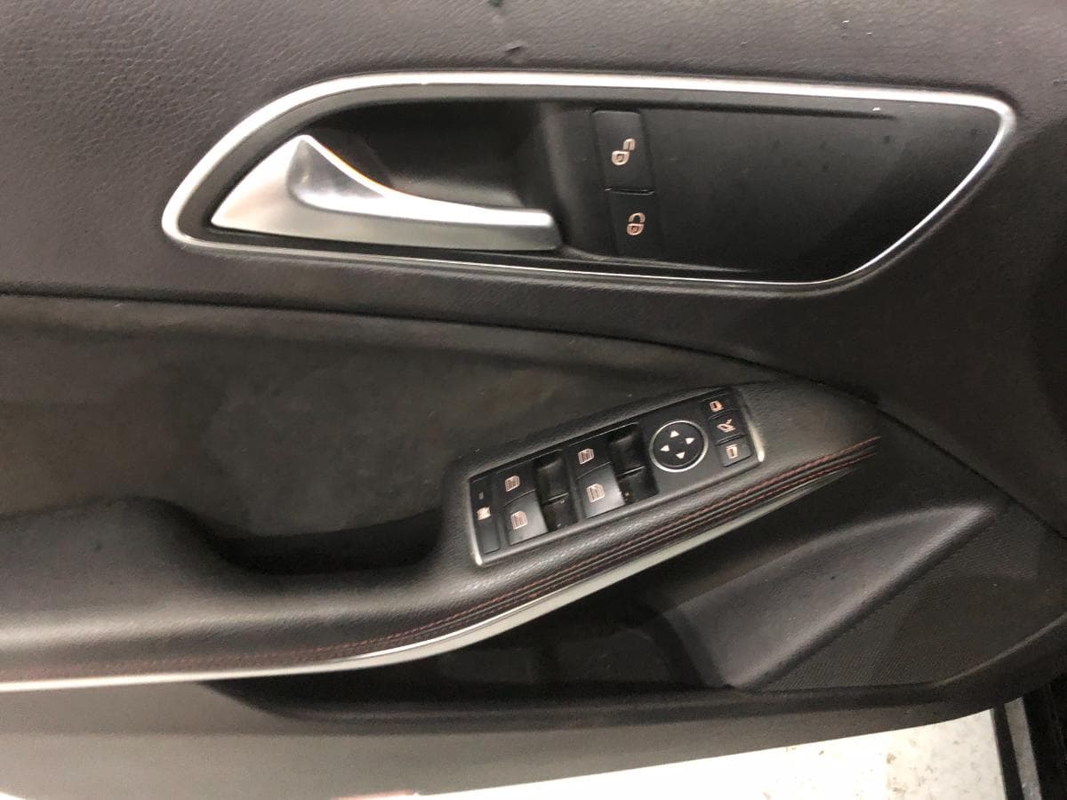 Mercedes-Benz Classe A 200 CDI· Ano 2014 — image 42