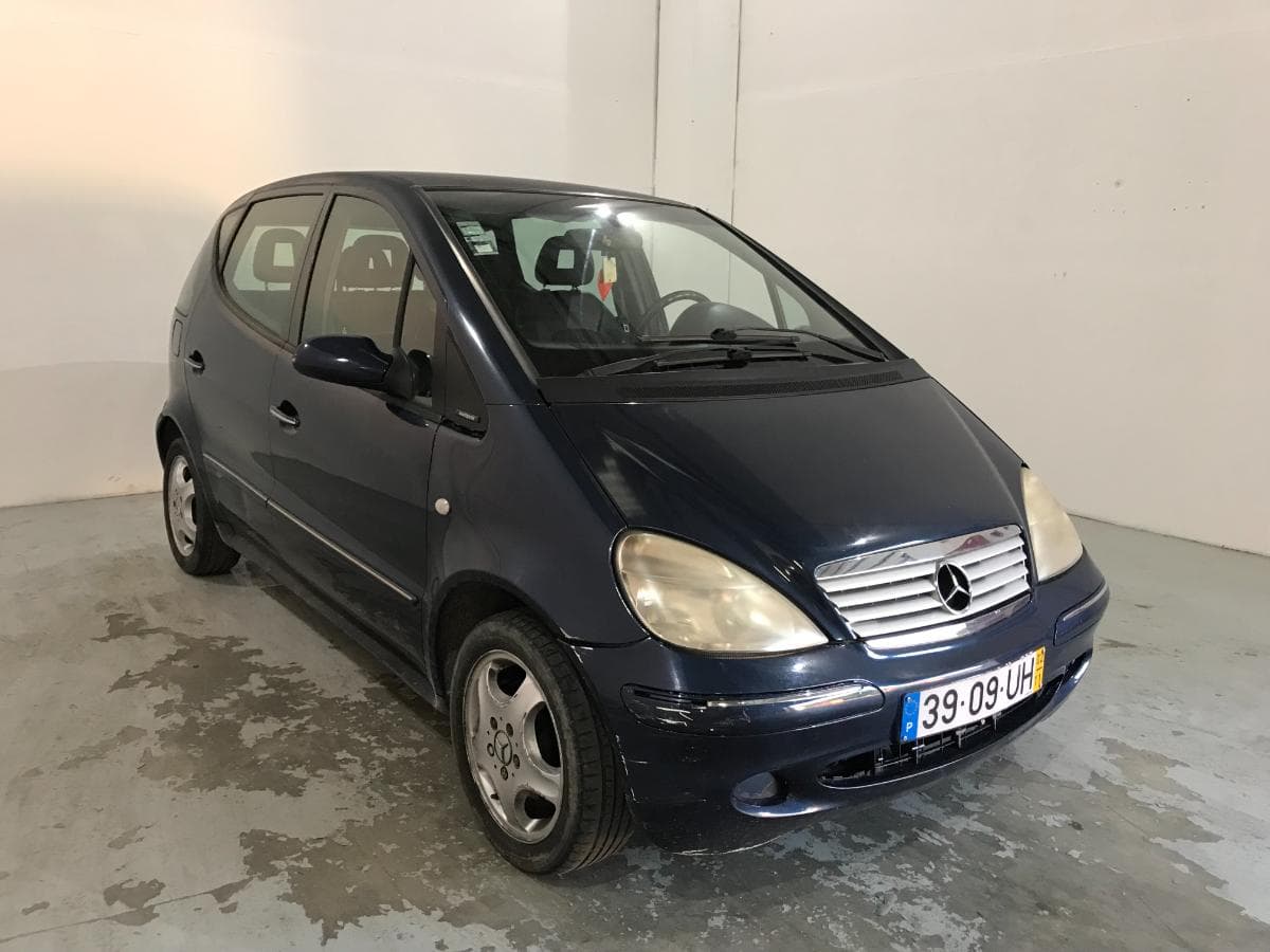 Mercedes-Benz A140 1.4 · Ano 2002