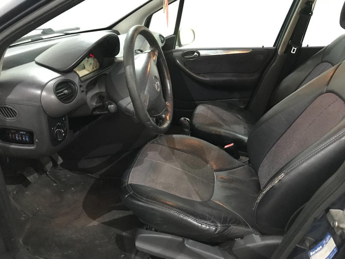 Mercedes-Benz A140 1.4 · Ano 2002 — imagen 31