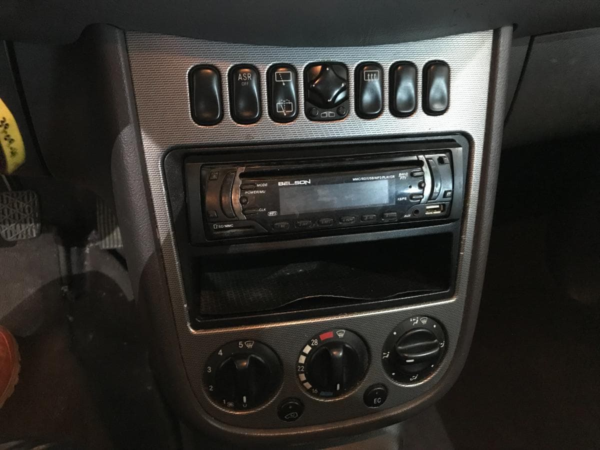Mercedes-Benz A140 1.4 · Ano 2002 — imagen 33
