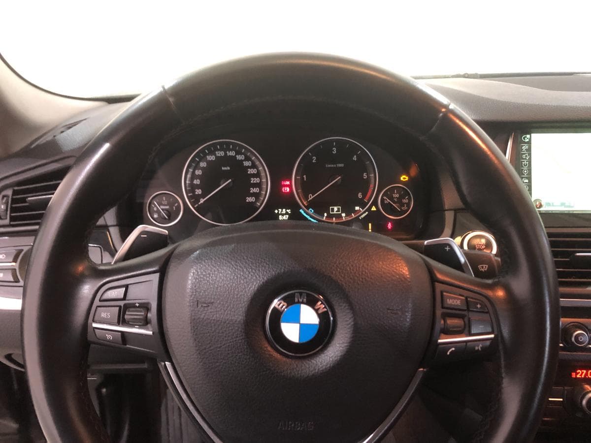 BMW 520D 2.0 · Ano 2014 — image 25