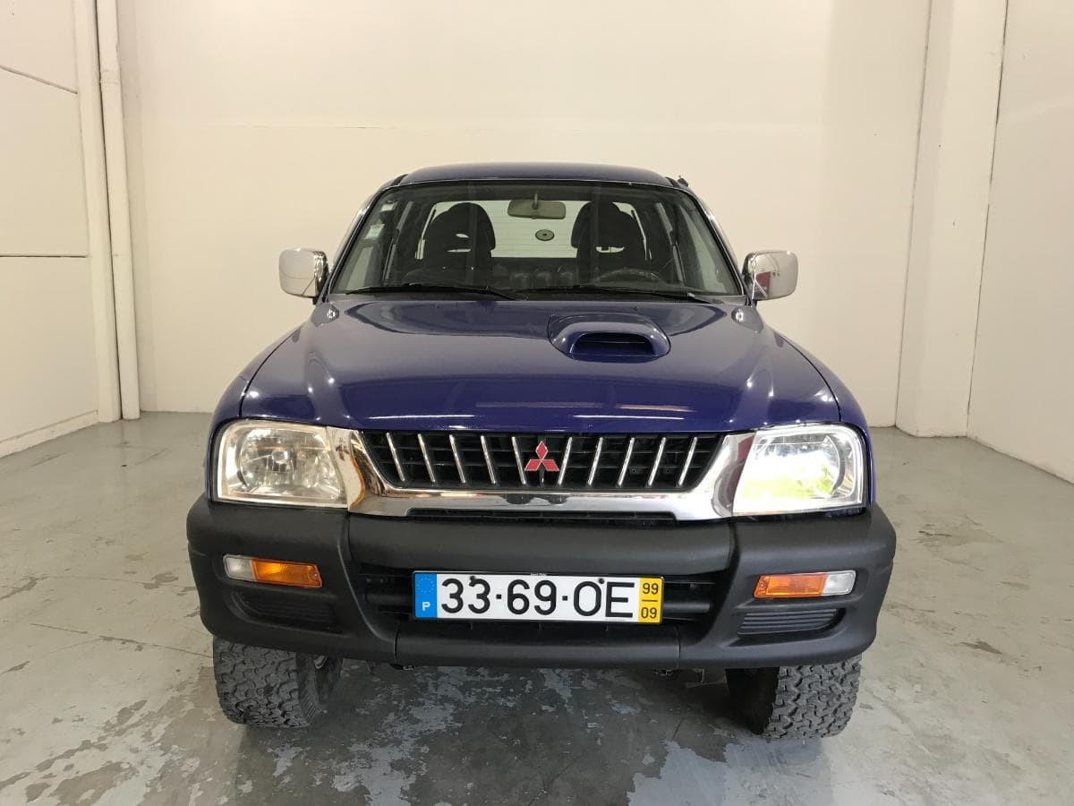 Mitsubishi L200 Pick Up · Ano 1999 — imagen 2