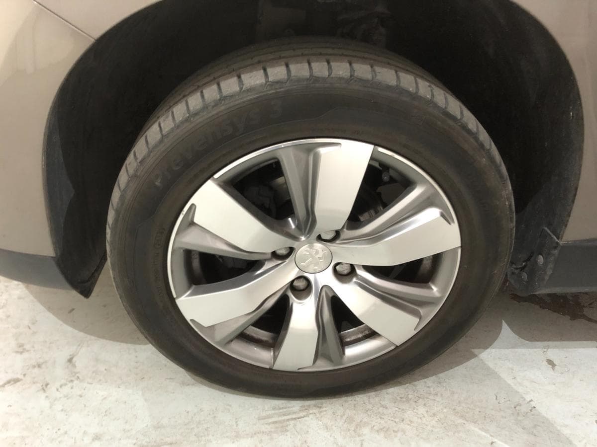 Peugeot 2008 1.6HDI · Ano 2014 — imagem 11