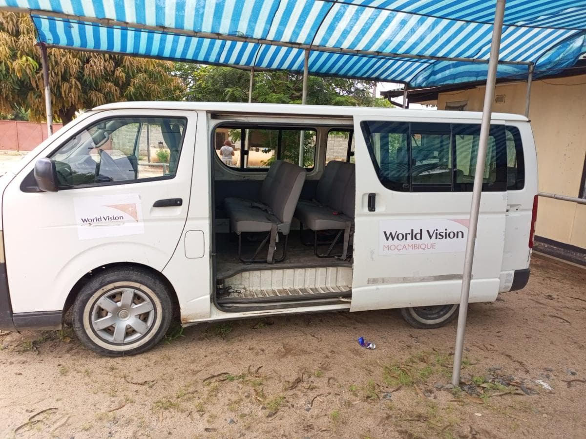 Toyota Hiace · — image 4
