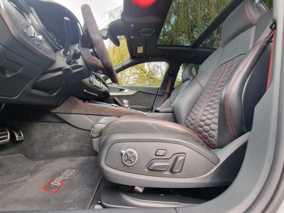 Audi RS4 Avant Quattro triptronic — imagem 10