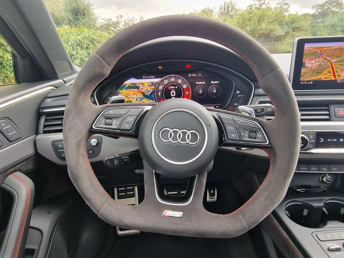 Audi RS4 Avant Quattro triptronic — imagem 13