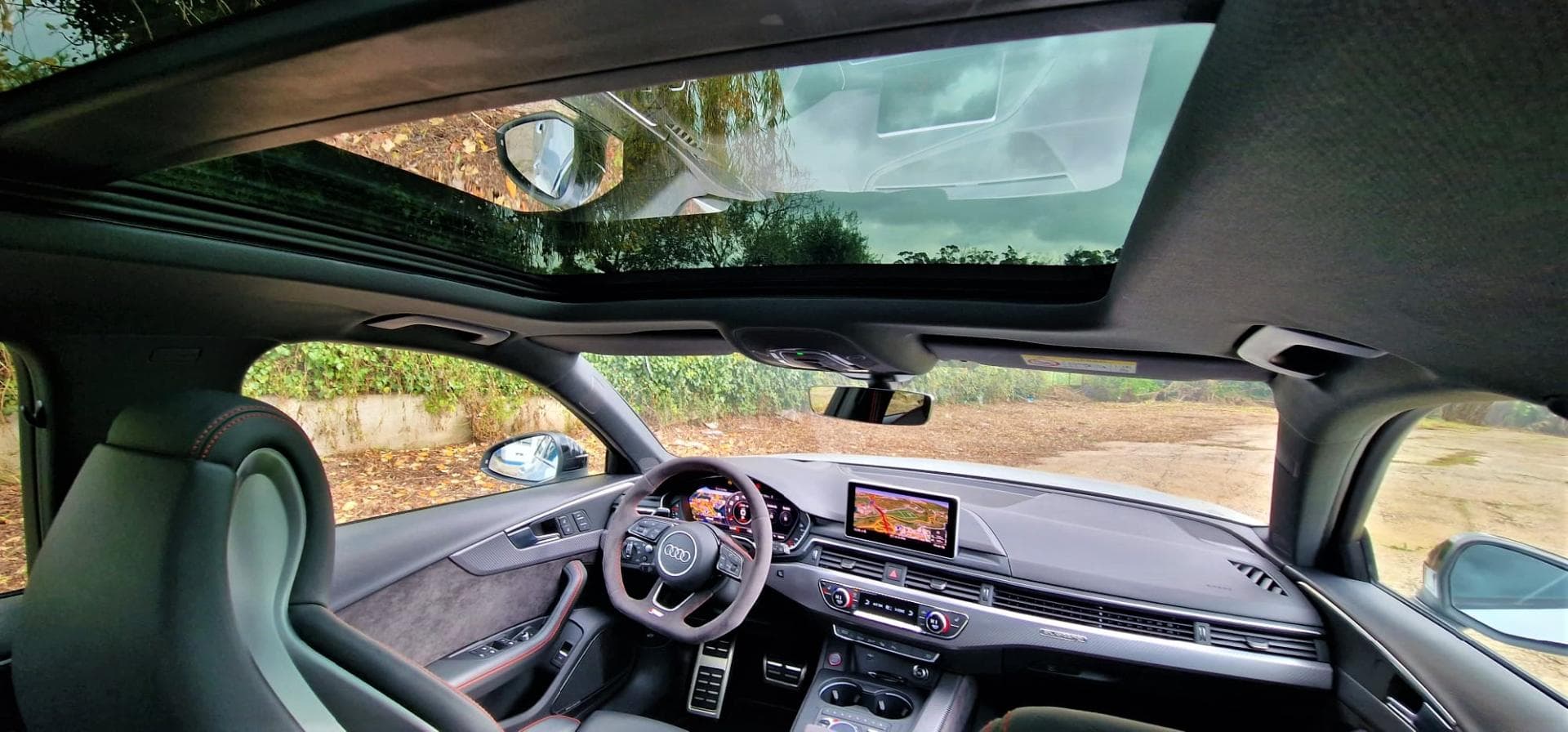 Audi RS4 Avant Quattro triptronic — imagem 11