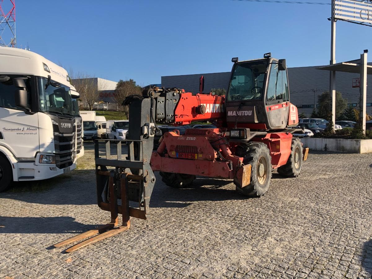 Empilhador Telescópico Manitou MRT 2150 — imagem 3