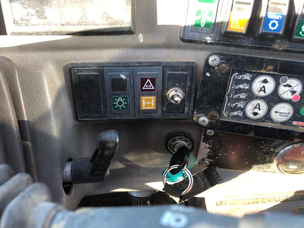 Empilhador Telescópico Manitou MRT 2150 — imagem 40