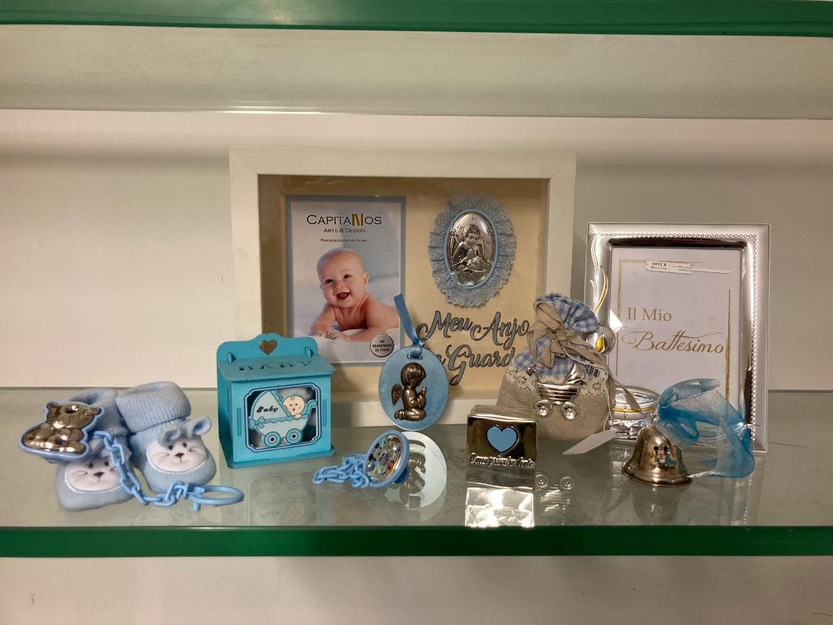 Molduras de Bebé + Medalha de Berço + Caixa para dente + Porta-chupetas + Sapatinhos de Bebé + Sino e saquinho de bebé + Caixa Azul — imagen 5