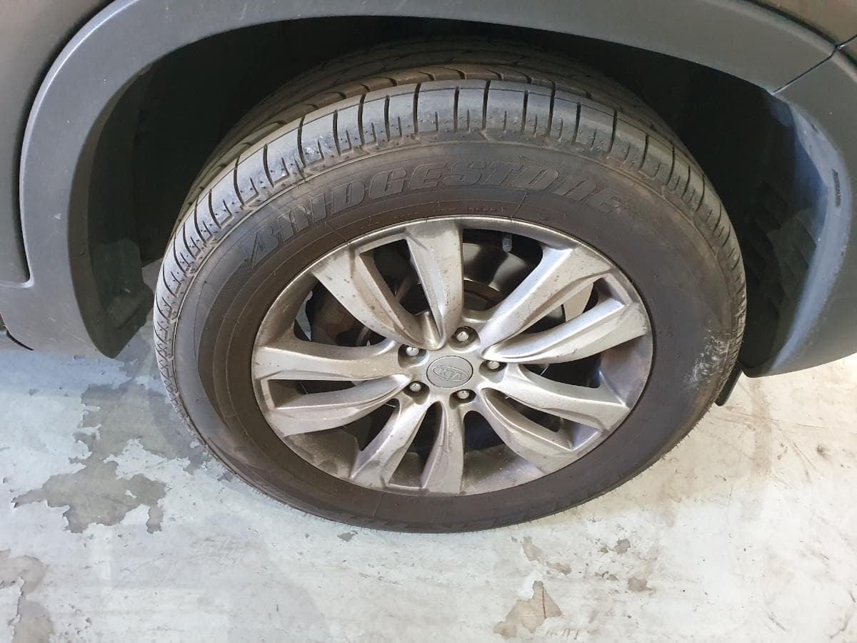 Kia Sorento 2.2 CRDI · Ano 2013 — image 13