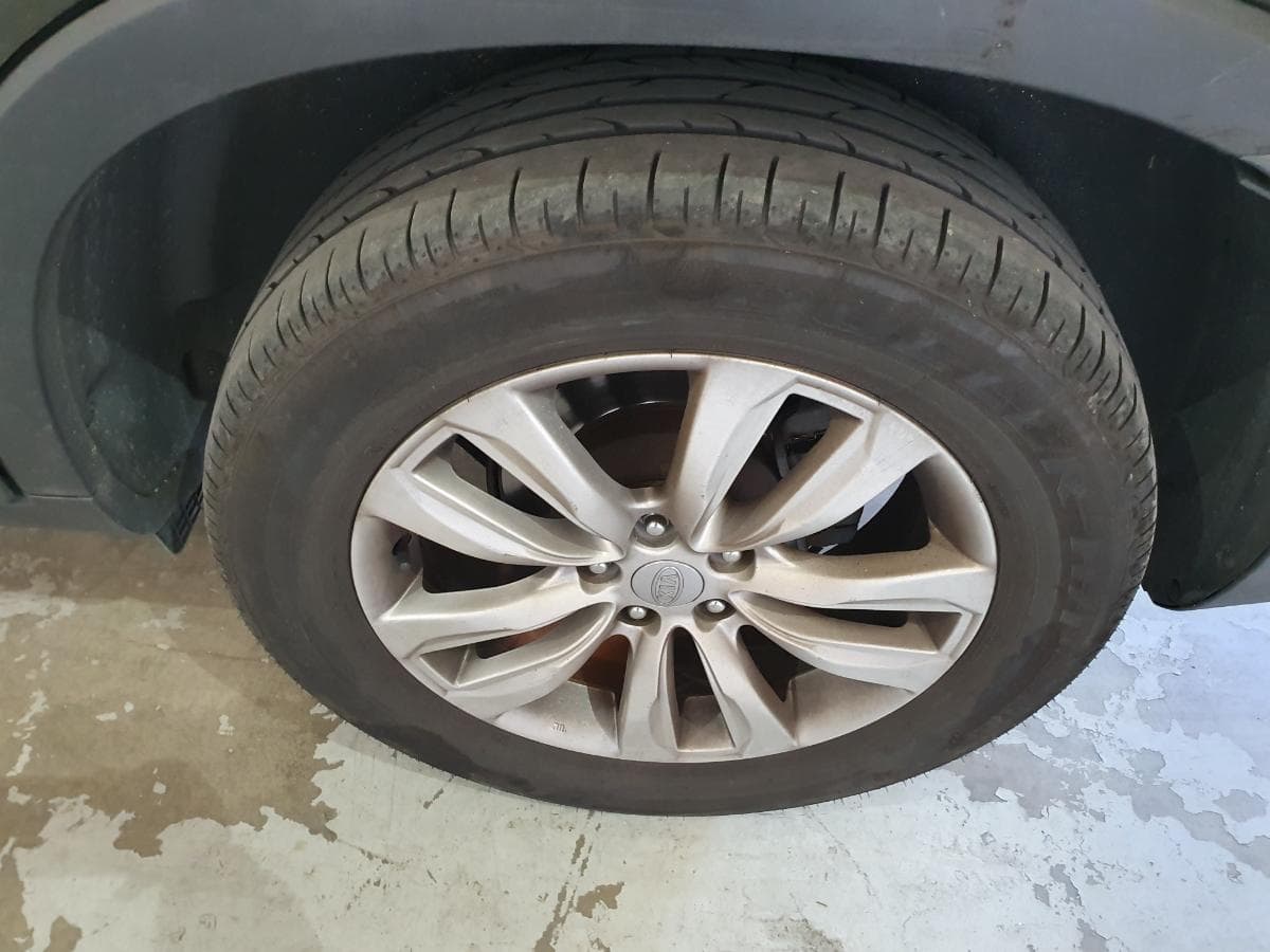 Kia Sorento 2.2 CRDI · Ano 2013 — image 14