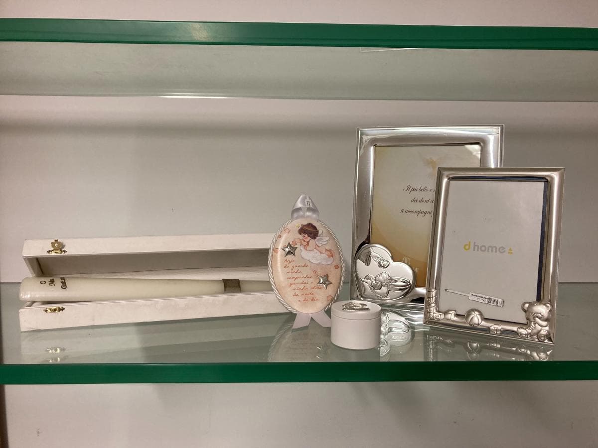 Molduras de Bebé + Caixa para dente + Vela de Batismo + Medalha de Berço — imagem 3