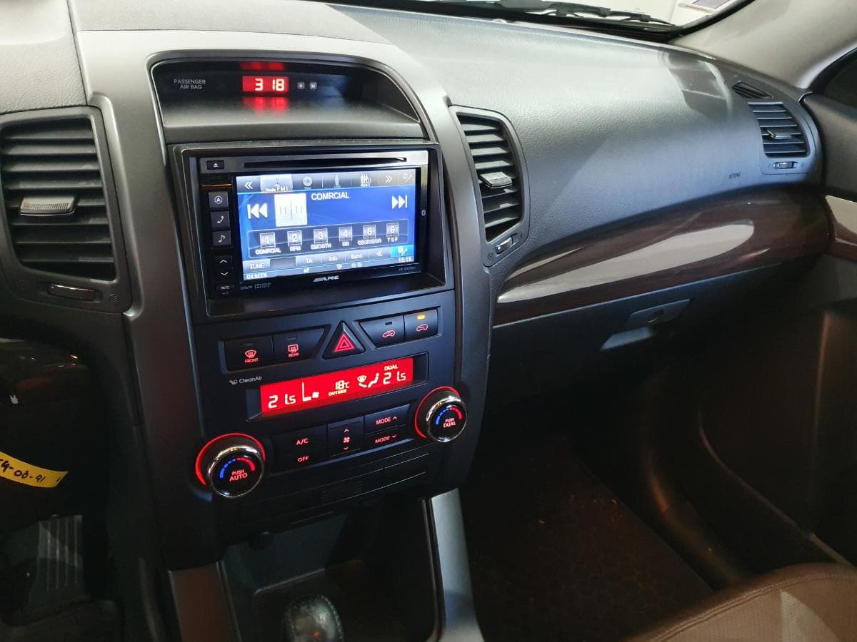 Kia Sorento 2.2 CRDI · Ano 2013 — image 38