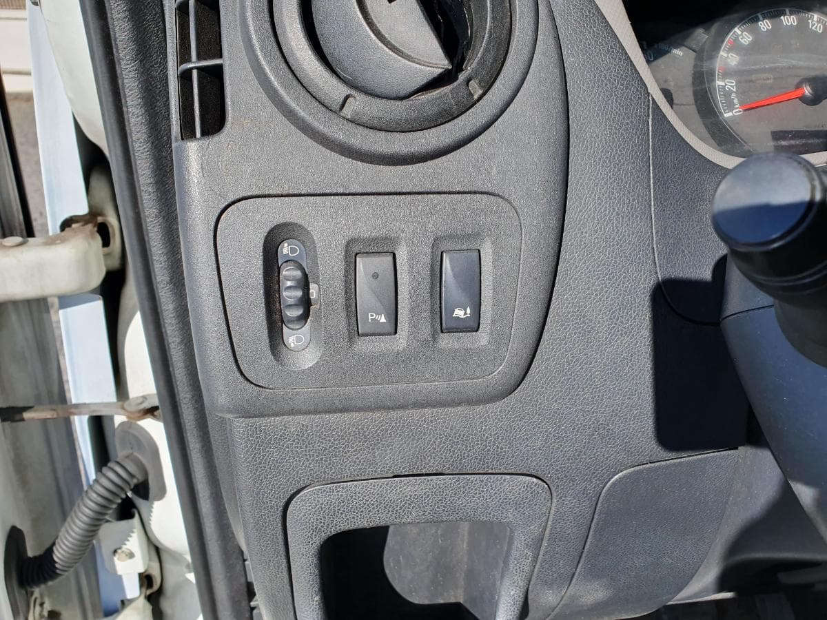 Opel Movano 2.3 CDTI · Ano 2016 — imagem 26