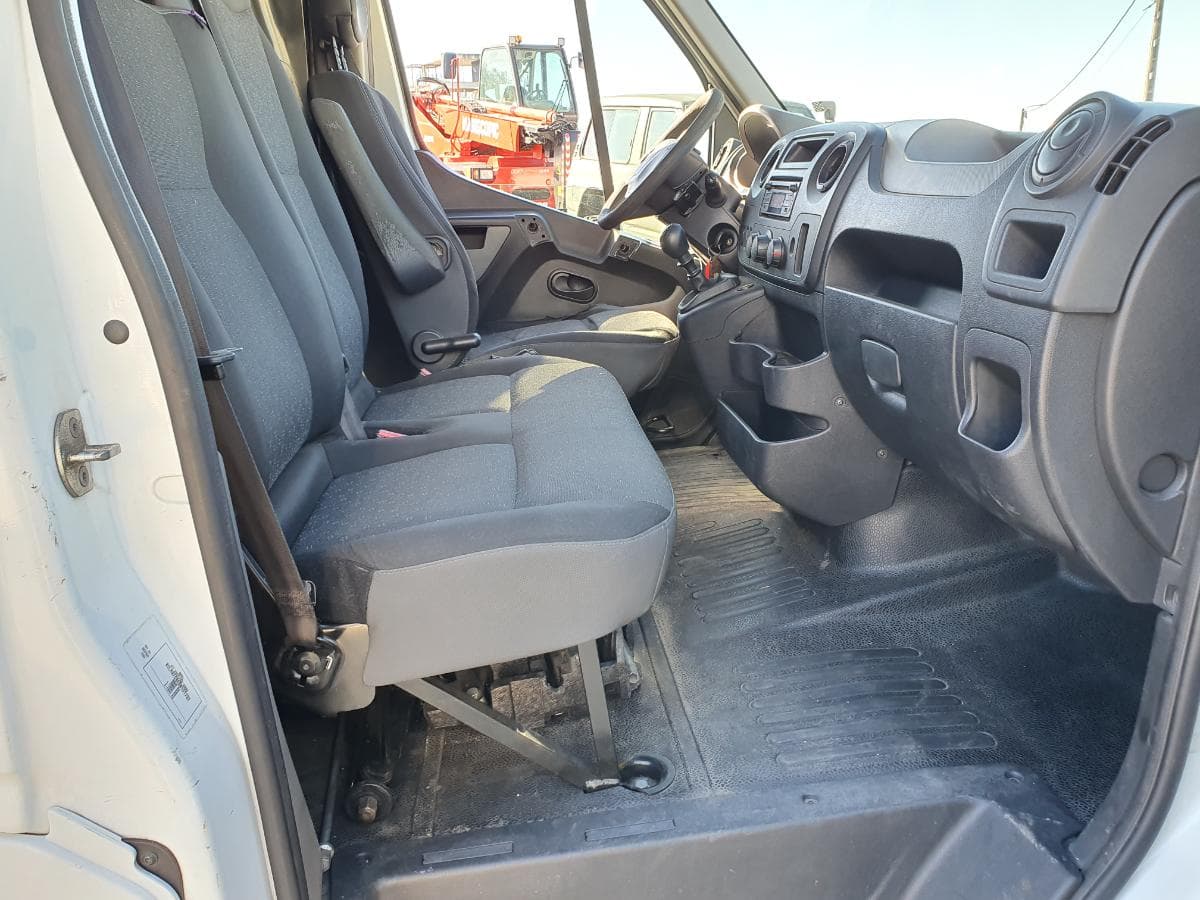 Opel Movano 2.3 CDTI · Ano 2016 — imagem 29