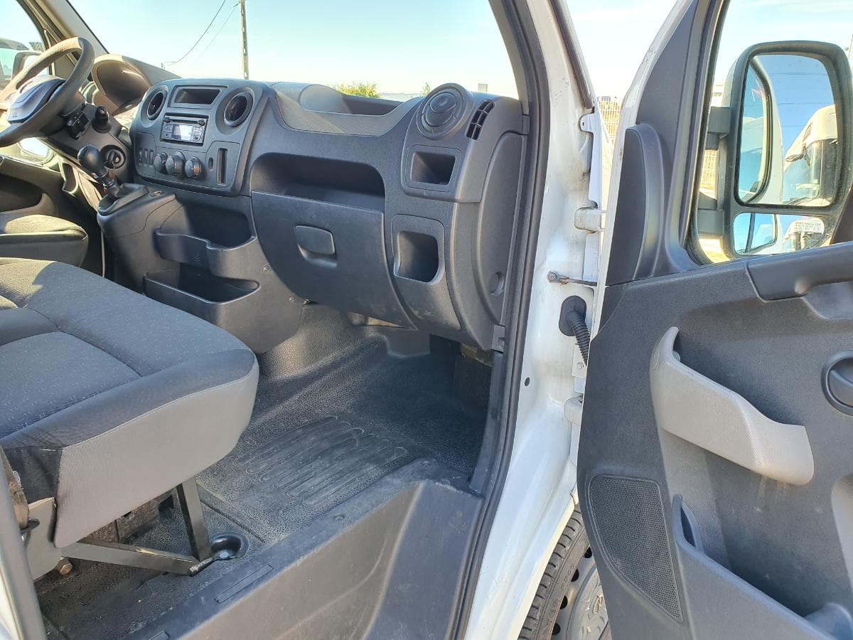 Opel Movano 2.3 CDTI · Ano 2016 — imagem 30