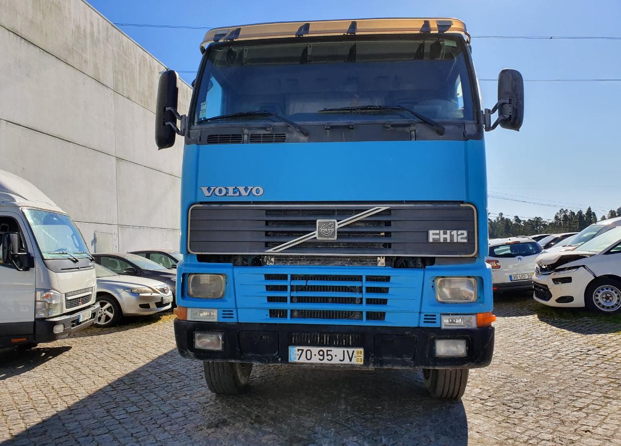 Volvo FH12 380 (8x4) Basculante · Ano 1998 — imagem 4