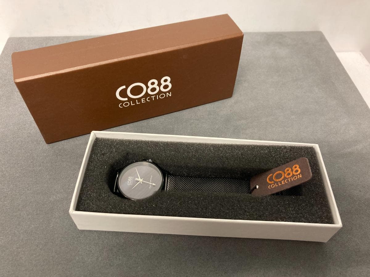 CO88 com caixa — imagen 1
