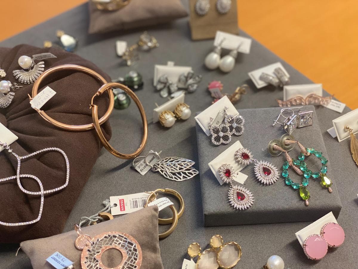 Pendientes de plata y otros materiales — imagen 12