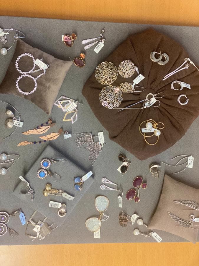 Pendientes de plata y otros materiales