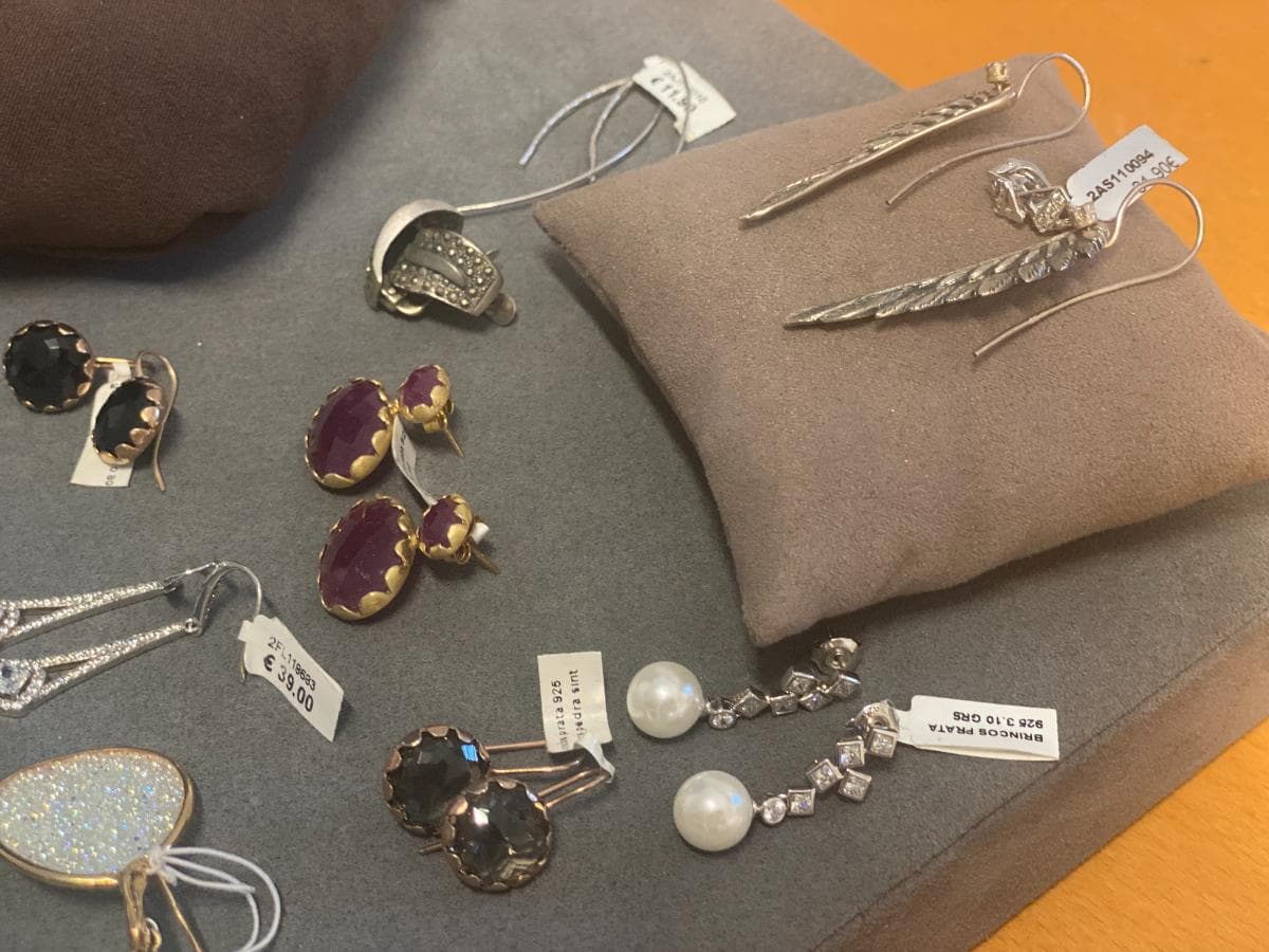 Pendientes de plata y otros materiales — imagen 19