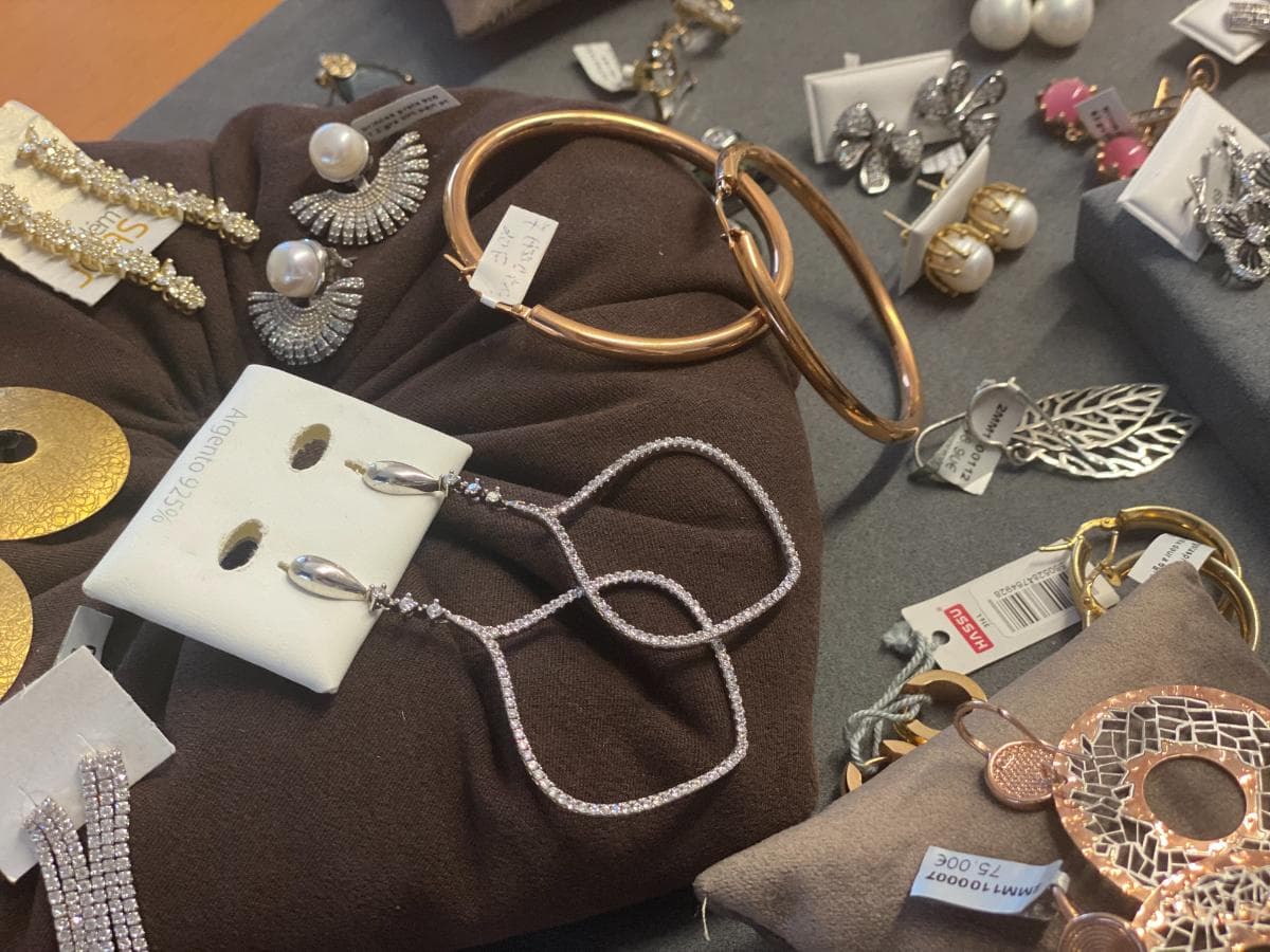 Pendientes de plata y otros materiales — imagen 22