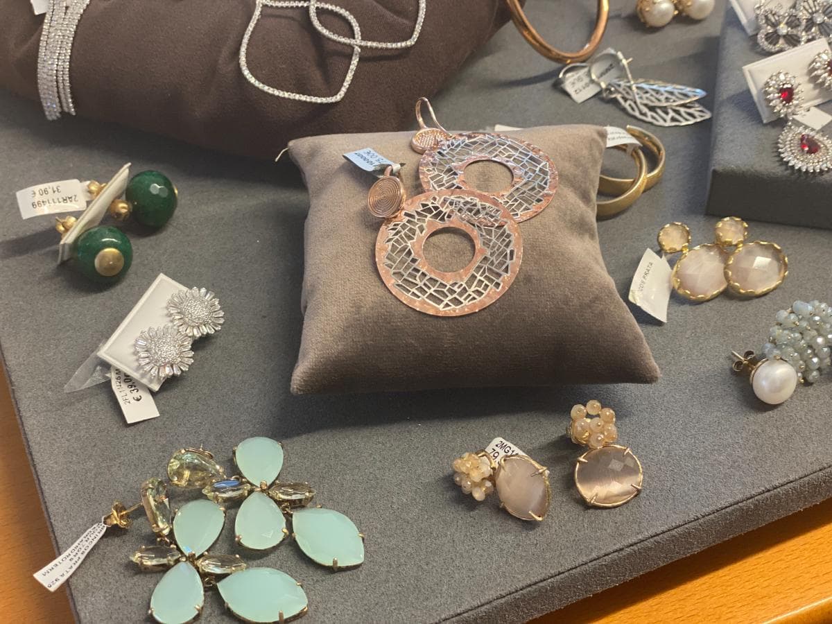 Pendientes de plata y otros materiales — imagen 23