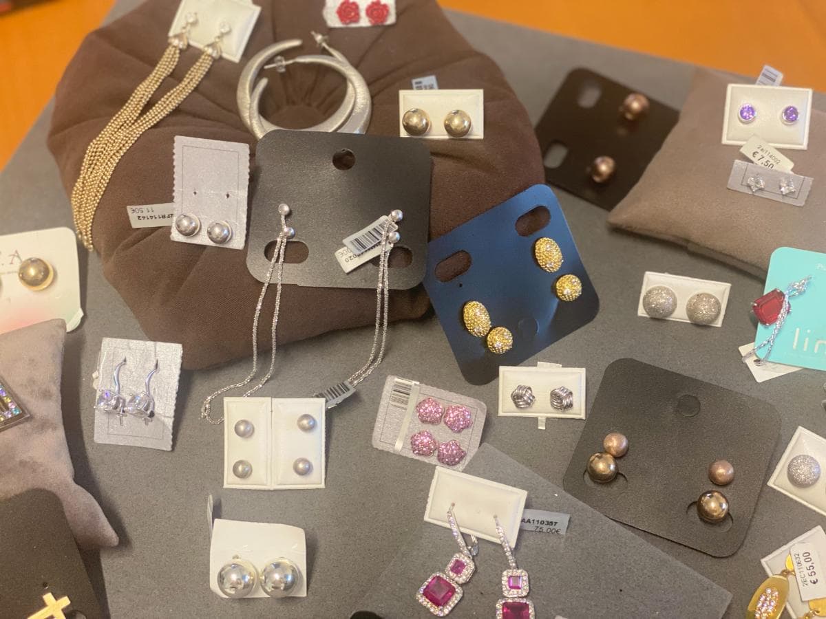 Pendientes de plata y otros materiales — imagen 12