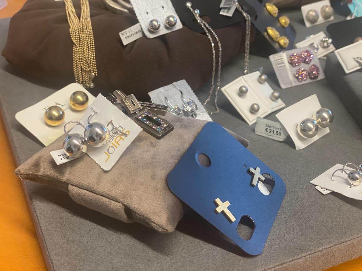 Pendientes de plata y otros materiales — imagen 15