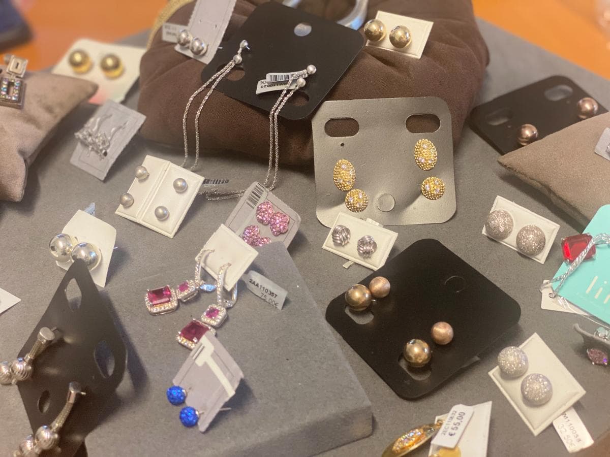 Pendientes de plata y otros materiales — imagen 16