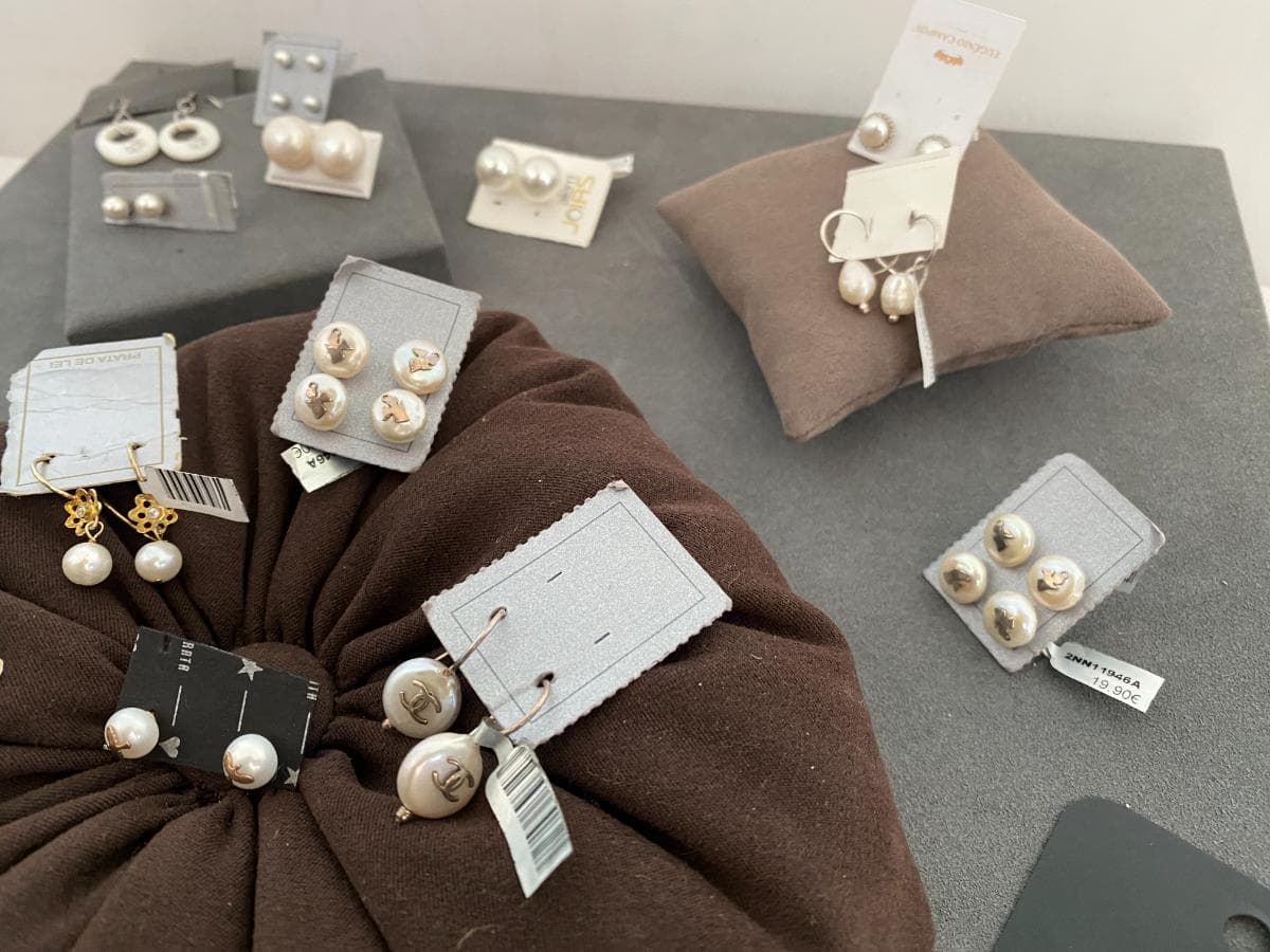 Pendientes de plata y otros materiales — imagen 3