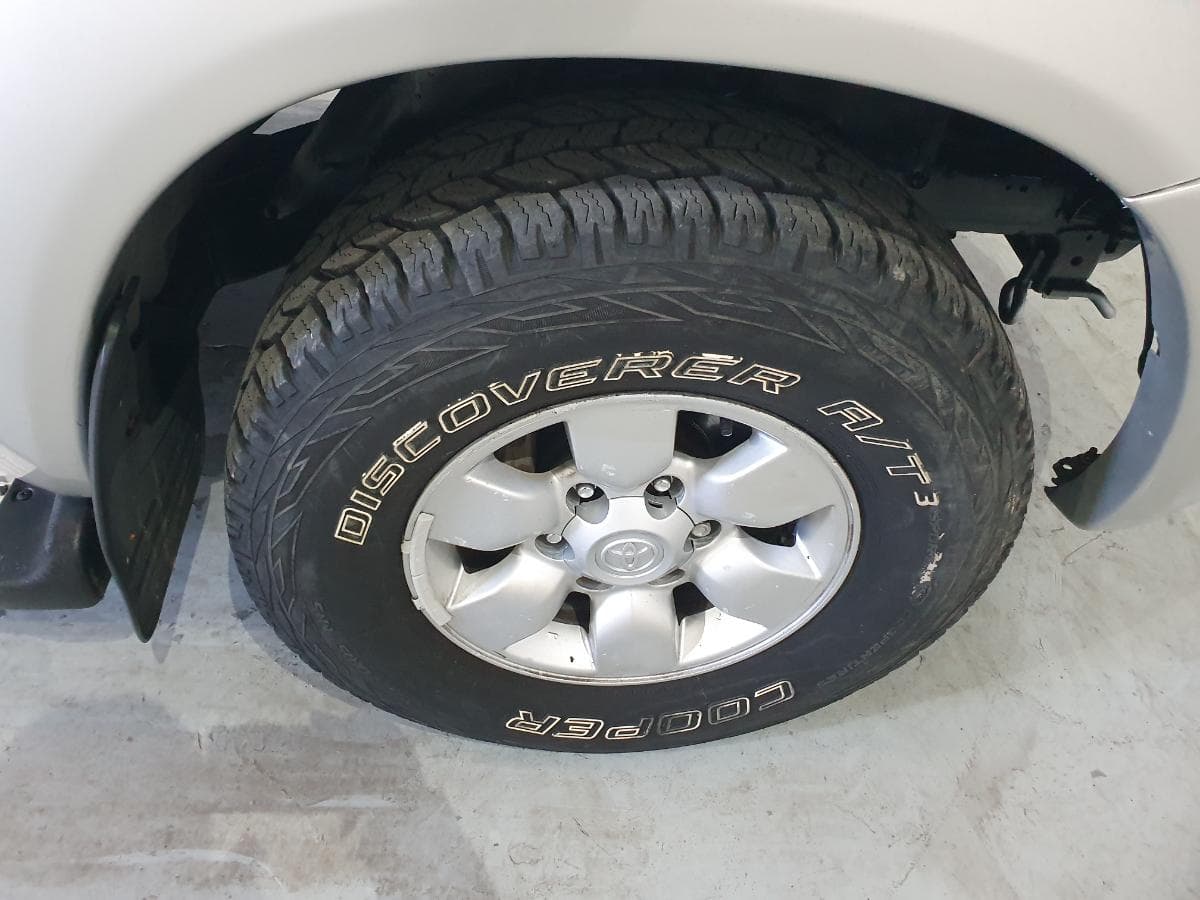 Toyota Hilux — imagen 12