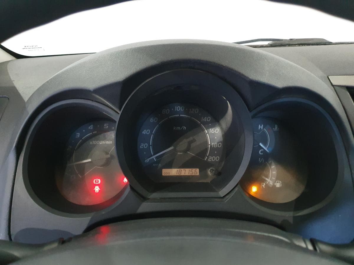 Toyota Hilux — imagen 31
