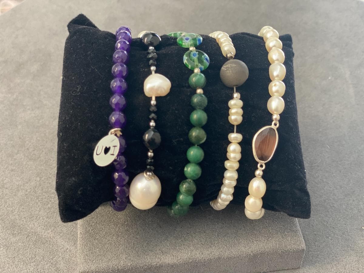Pulseras de plata y otros materiales — imagen 3