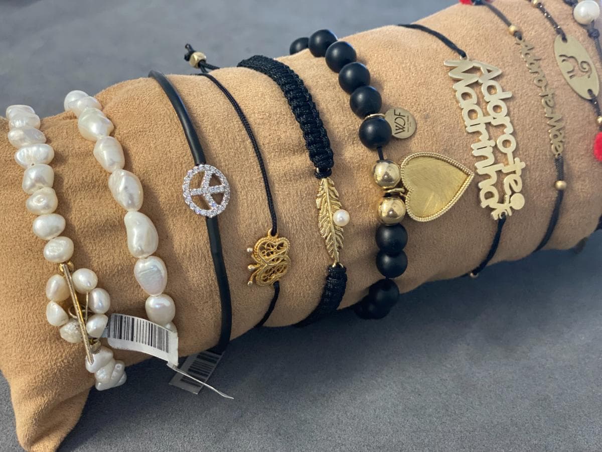 Bracelets in silver and other materials — image 2