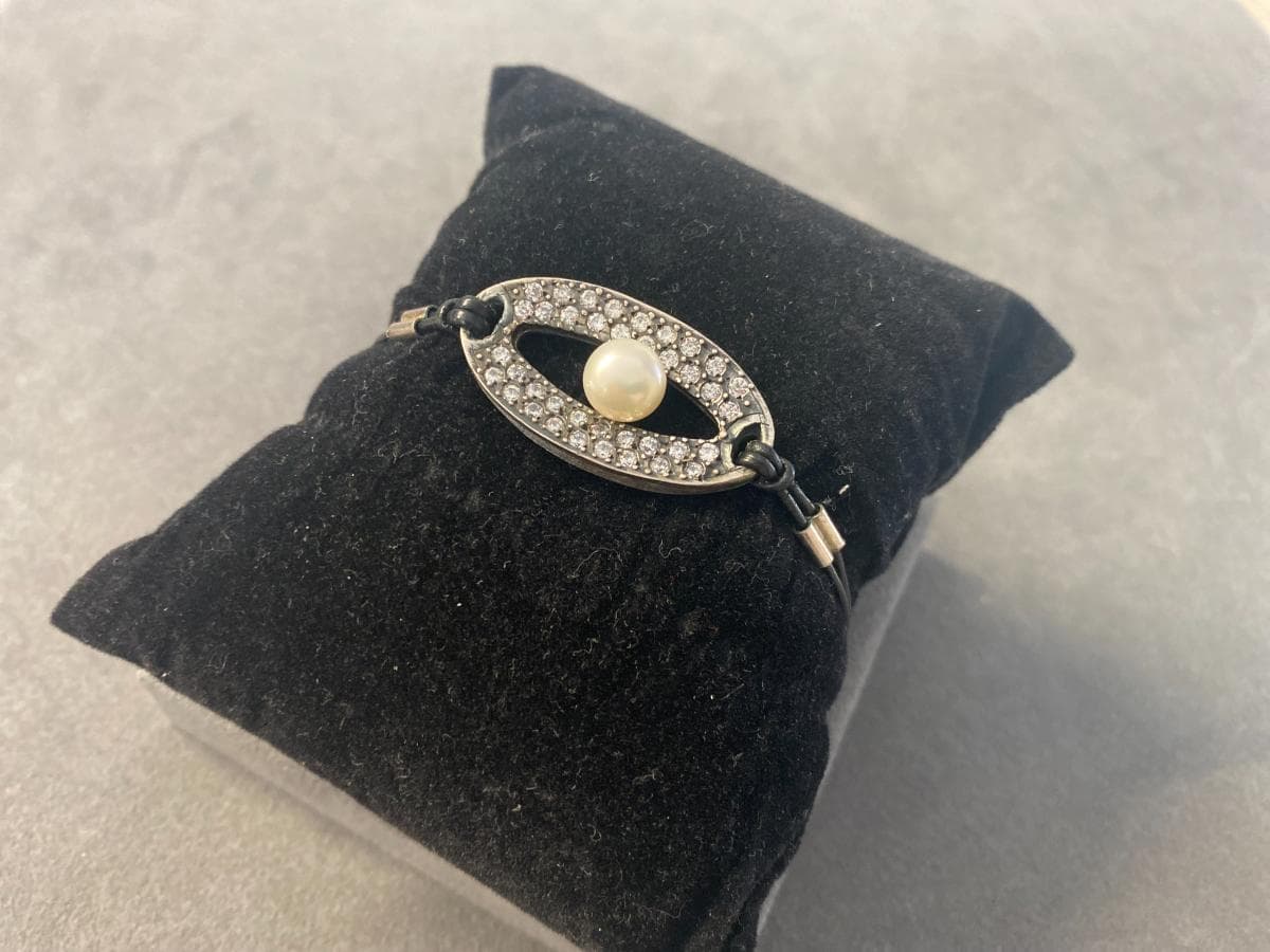 Bracelets in silver and other materials — image 3