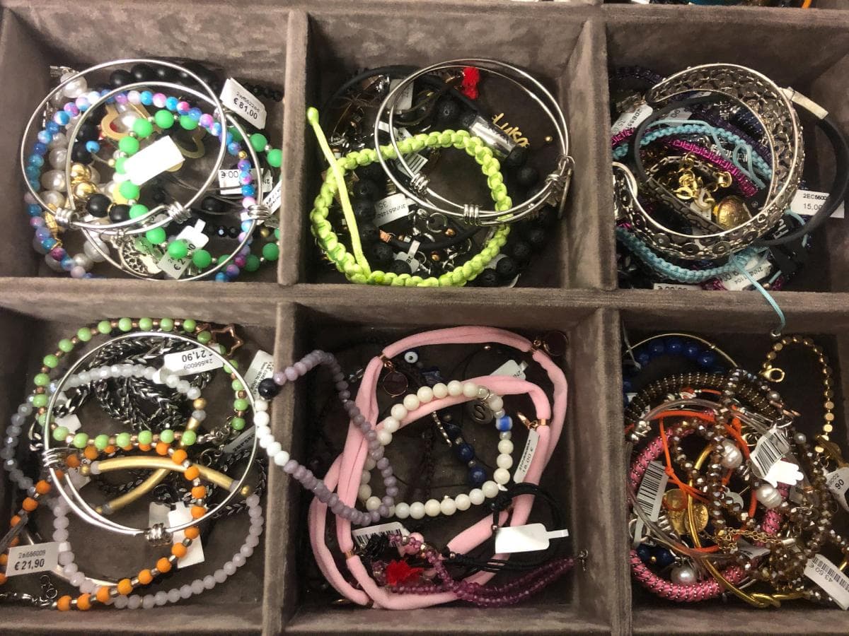 Bracelets en argent et autres matériaux — image 5