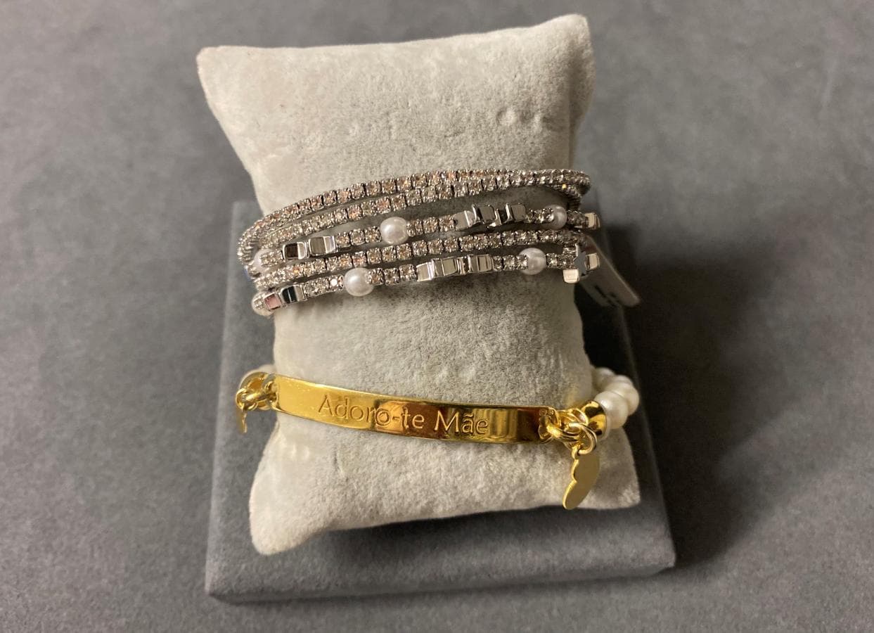 Pulseiras em prata e outros materiais — imagem 2