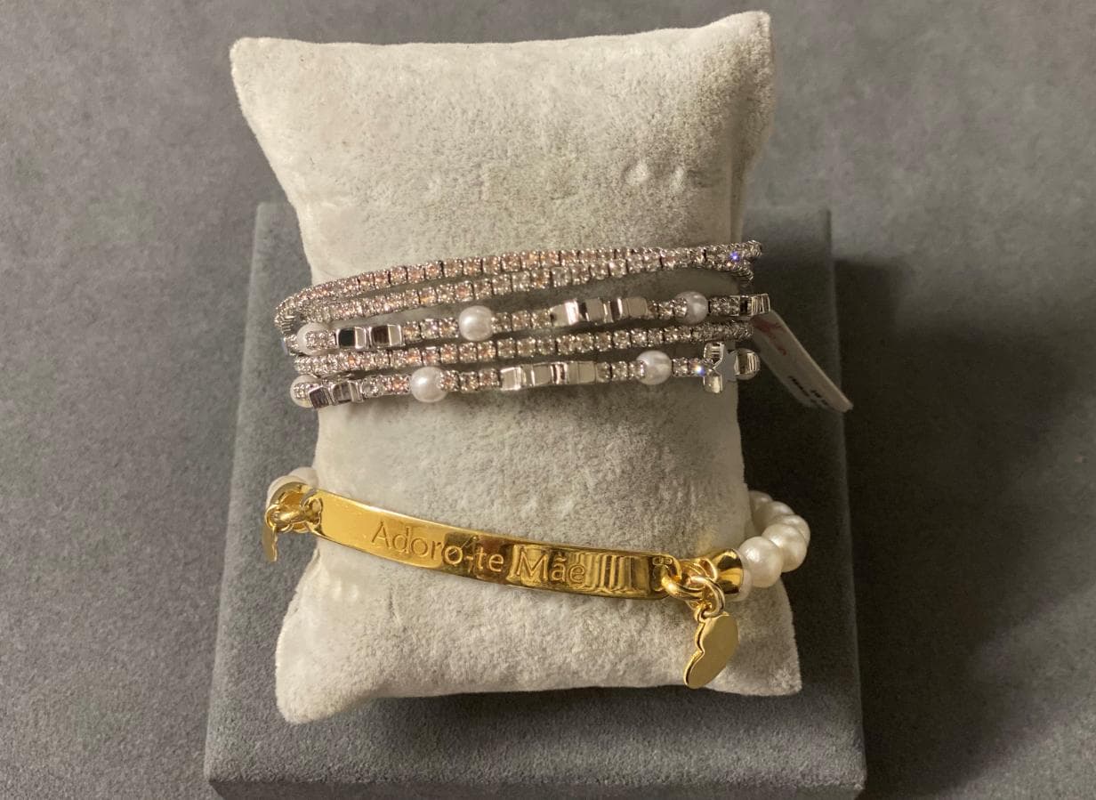 Pulseiras em prata e outros materiais — imagem 4