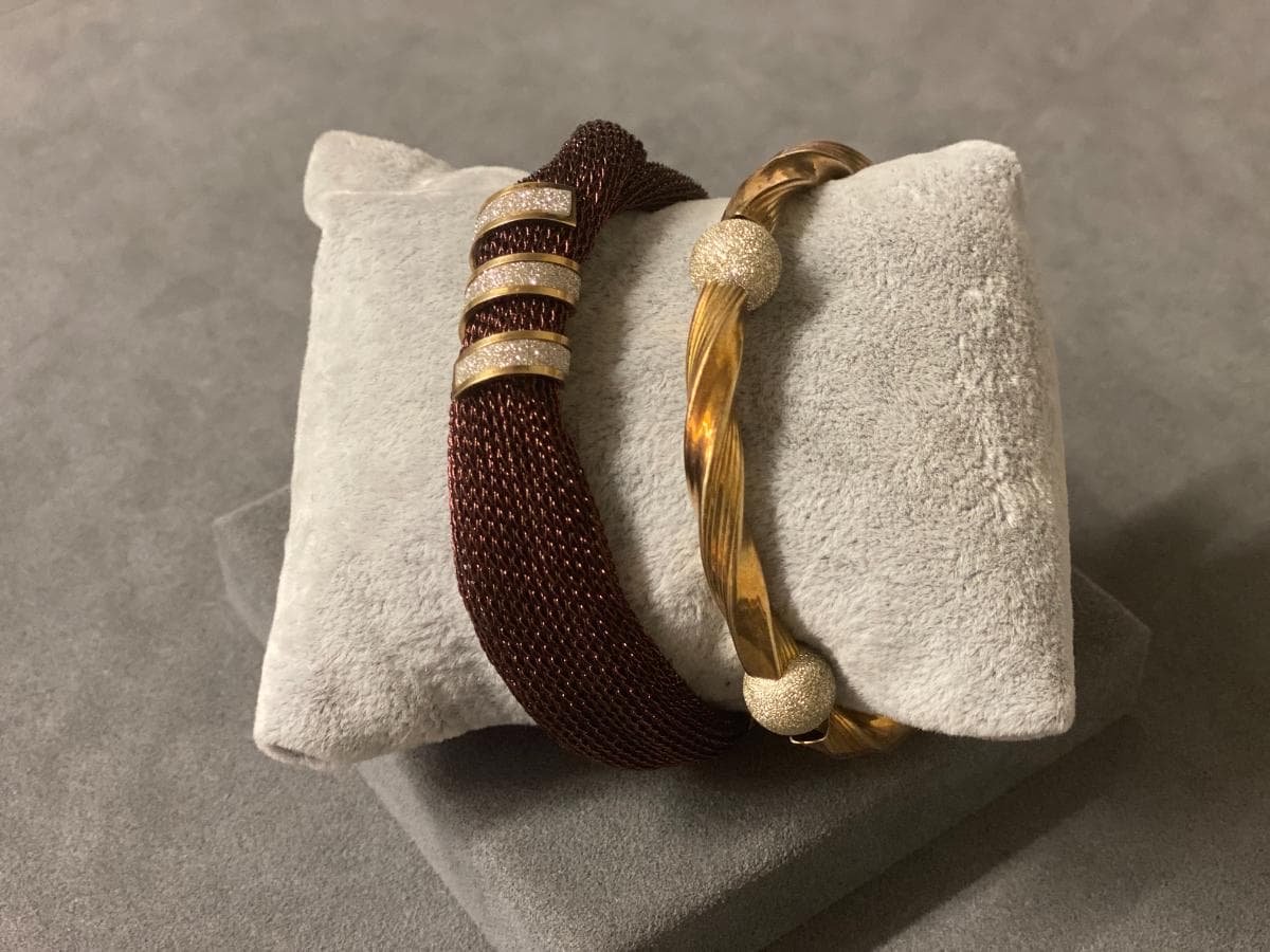 Pulseiras em prata e outros materiais — imagem 2