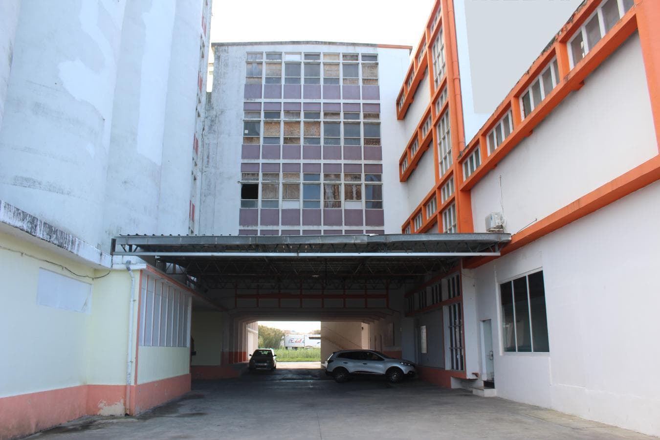 Unidade Industrial + Terreno · Vila Franca de Xira — imagem 22