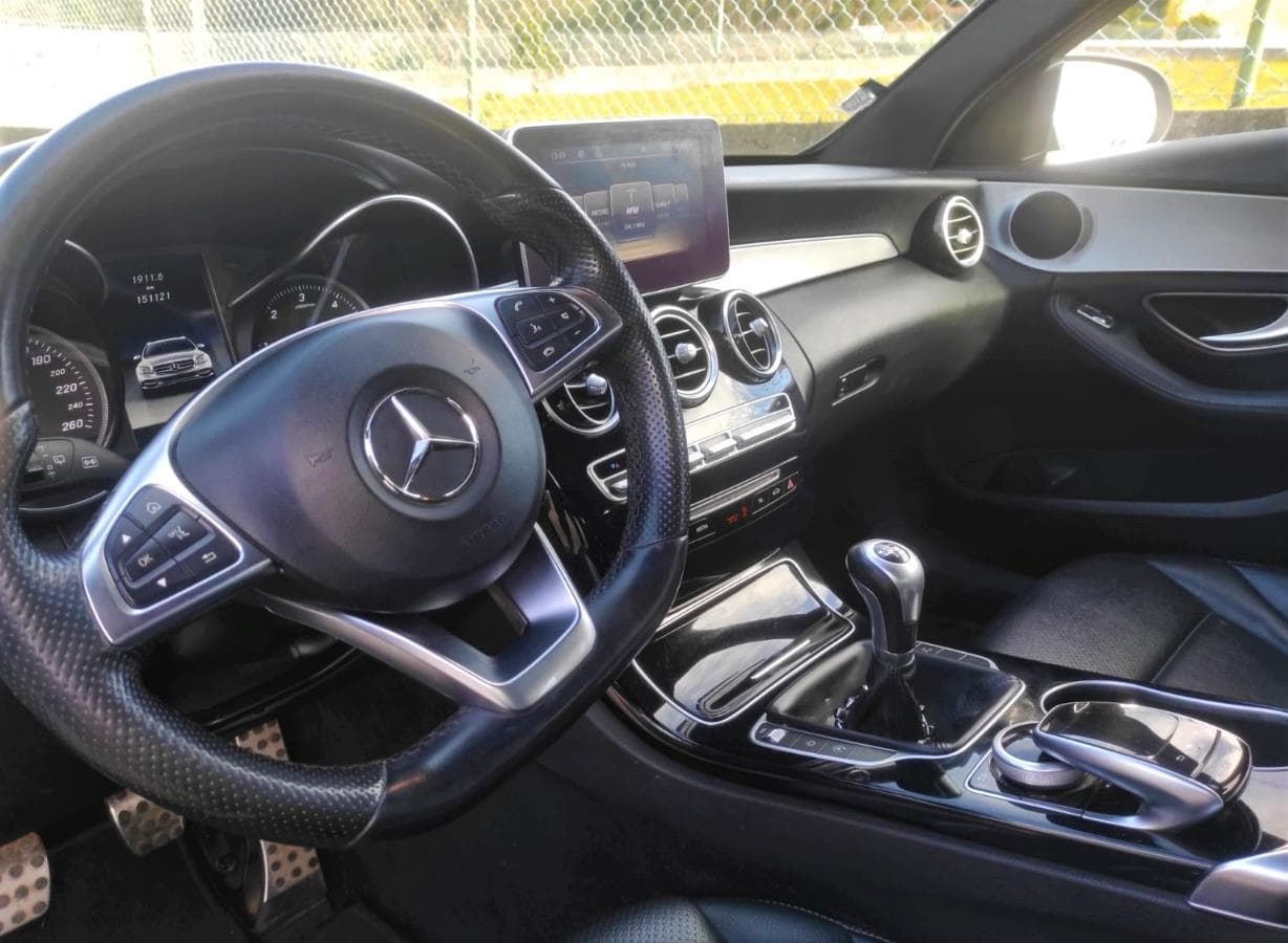 Mercedes-Benz C180 — image 10