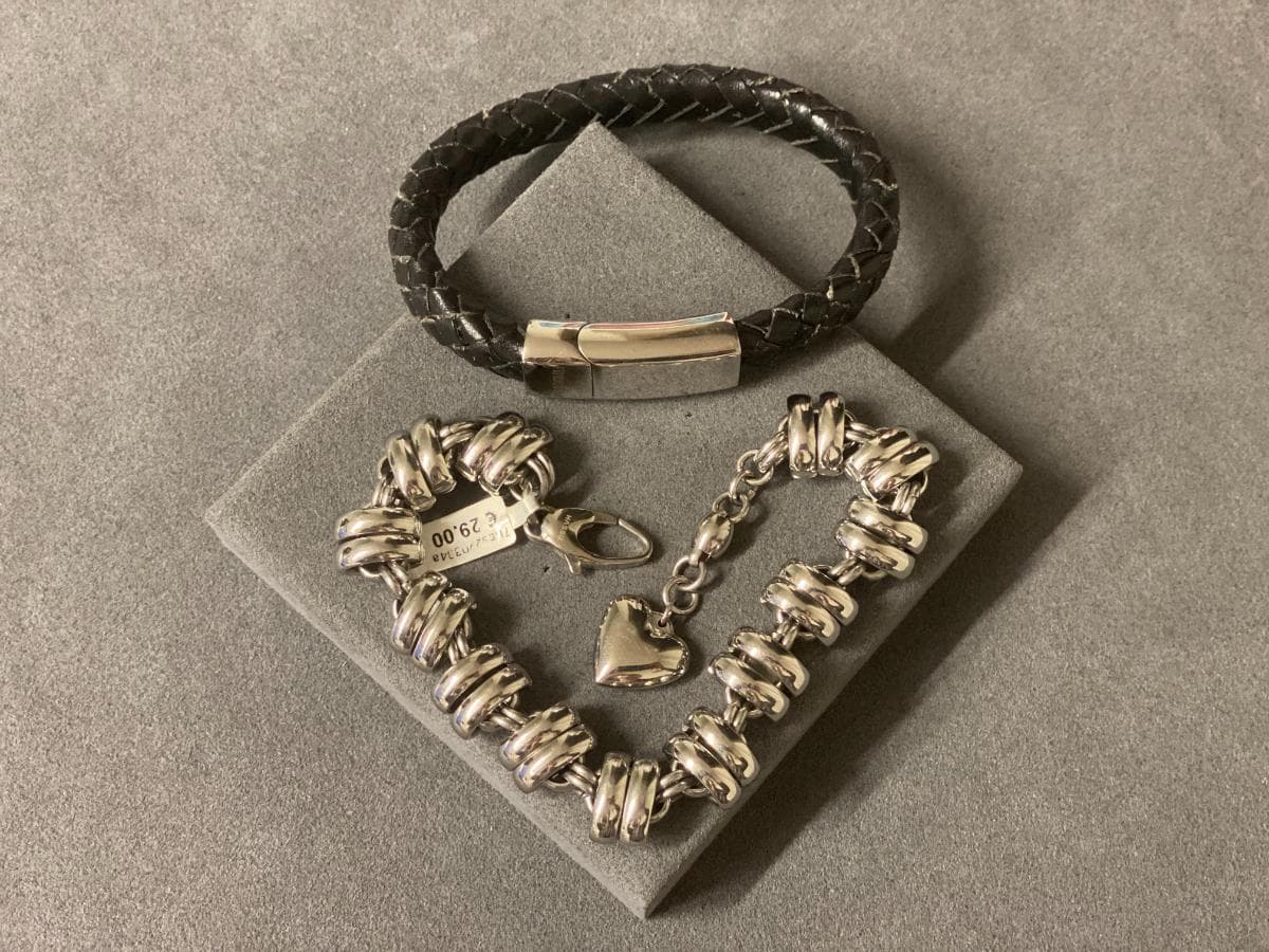 Bracelets — image 3