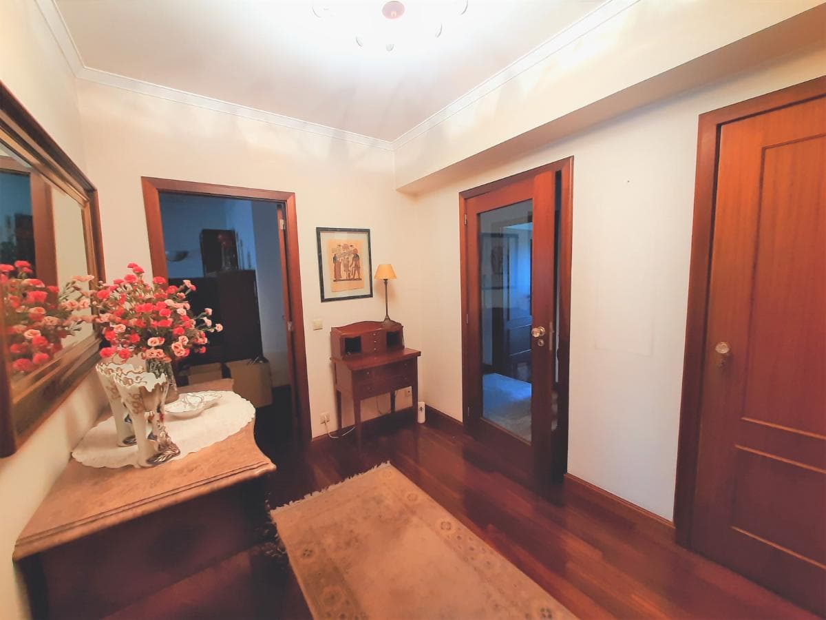 Apartamento T3 · Santo Tirso — imagen 2