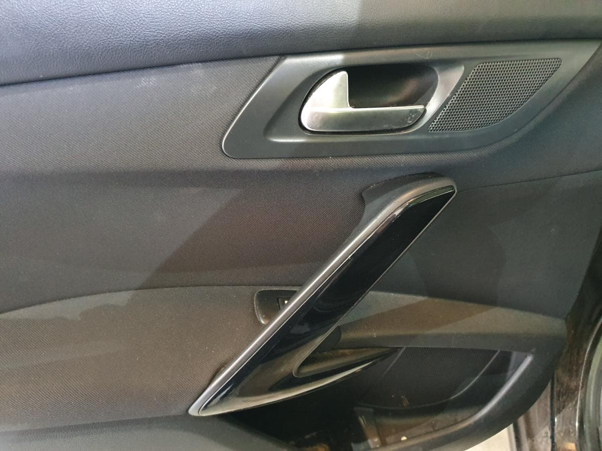 Peugeot 508 SW 1.6 HDI · Ano 2012 — image 33