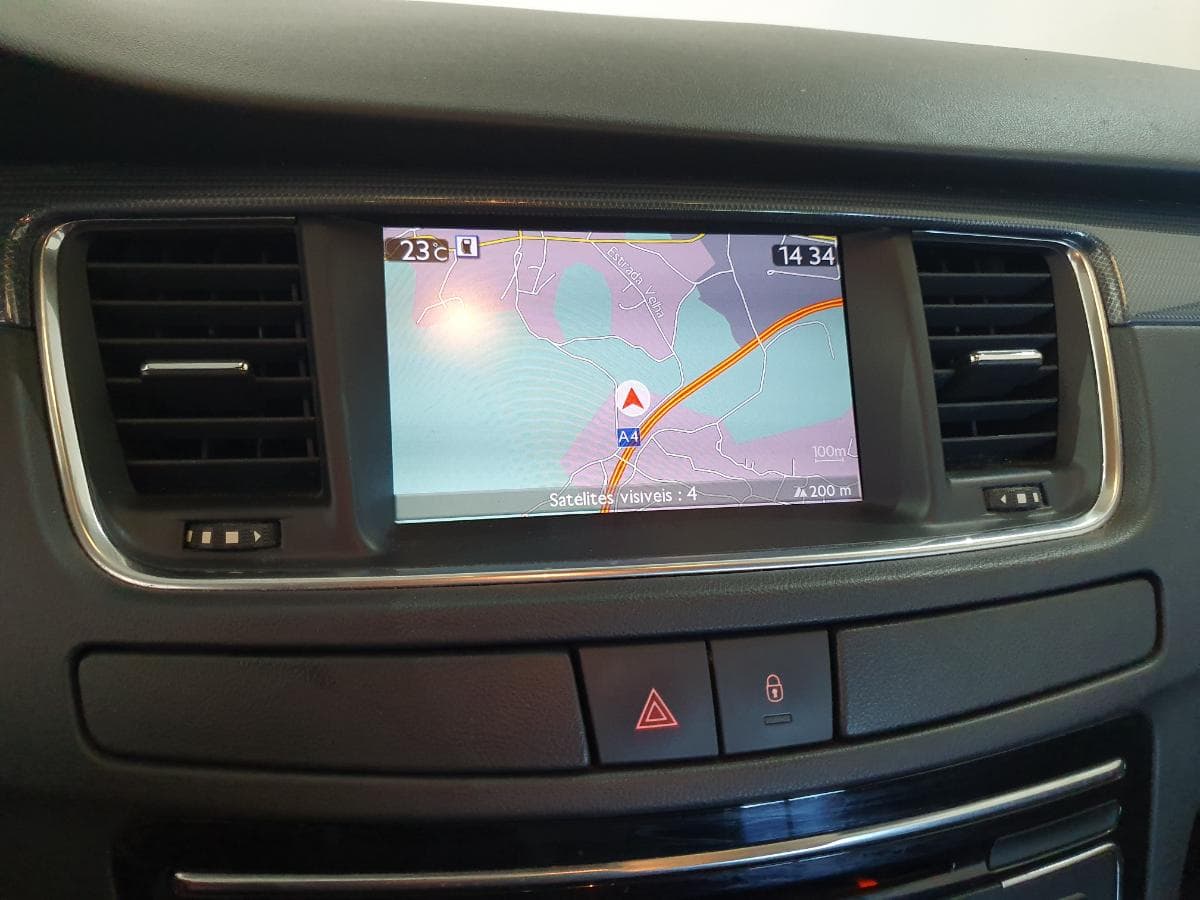 Peugeot 508 SW 1.6 HDI · Ano 2012 — image 38