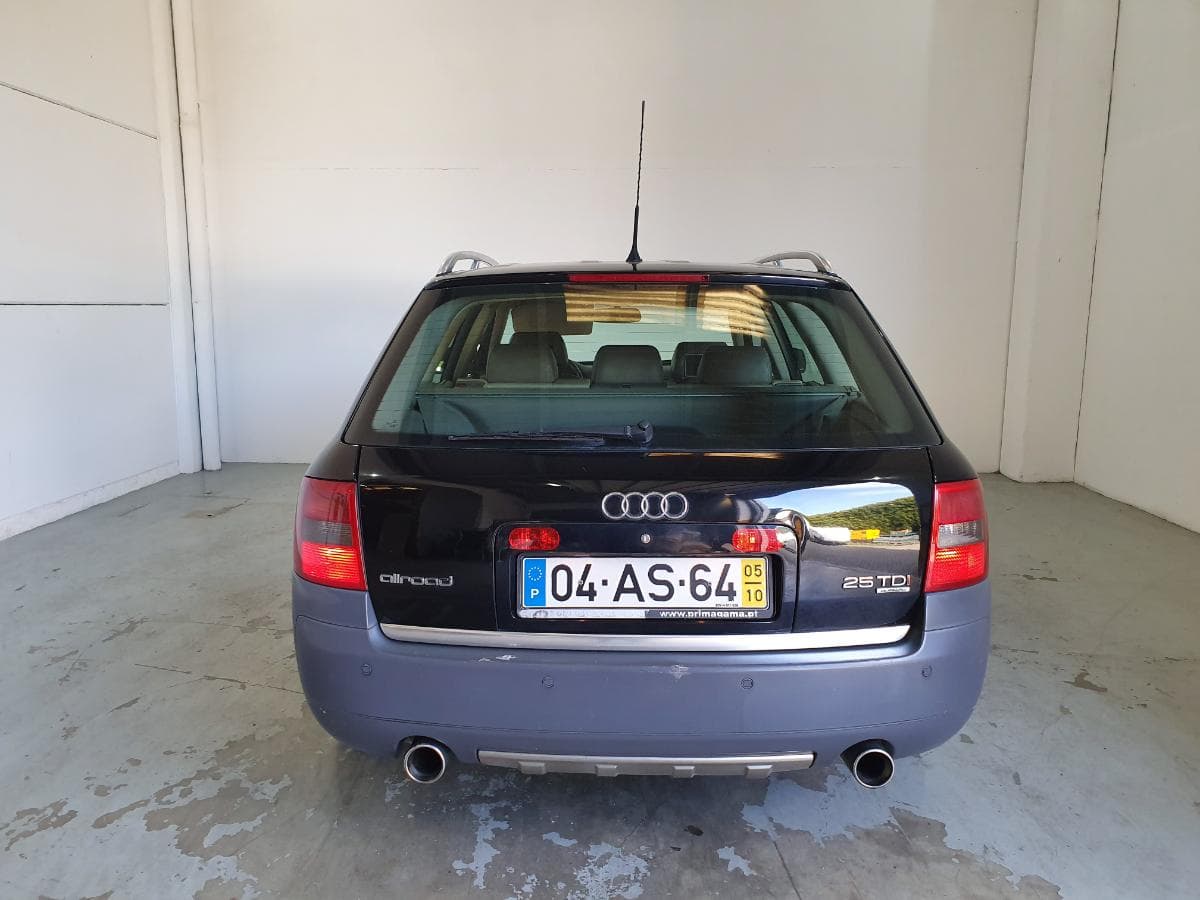 Audi Allroad Quattro 2.5 TDI · Ano 2005 — imagem 7