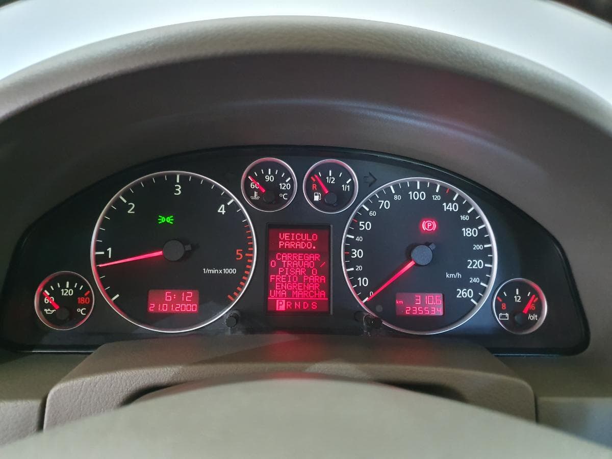 Audi Allroad Quattro 2.5 TDI · Ano 2005 — imagem 37