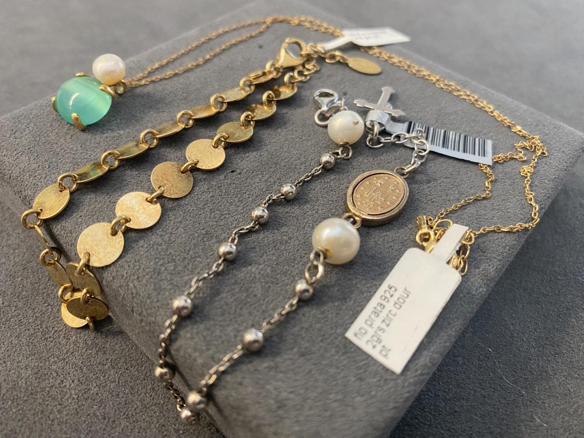 Pulseiras em prata e outros materiais + Colar — imagem 8